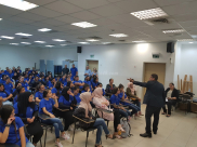  حركة الشبيبة اليافية تفتتح السنة الدراسية بمحاضرة حول النجاح والتميز في مدرسة أجيال